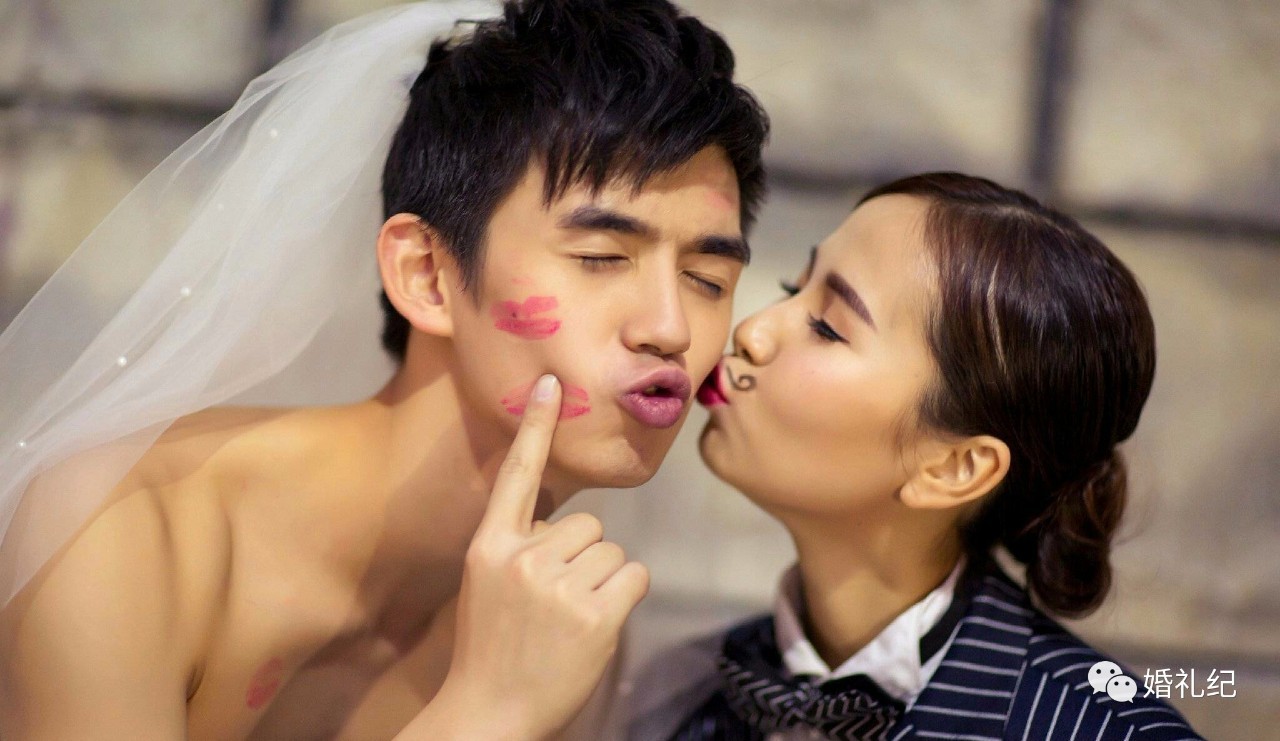 林依晨婚纱照独特美艳,林依晨甜蜜瞬间
