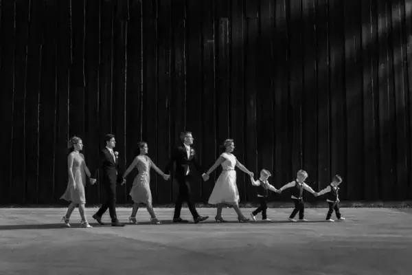 国外创意婚纱摄影作品,激发摄影师灵感的创意婚纱照