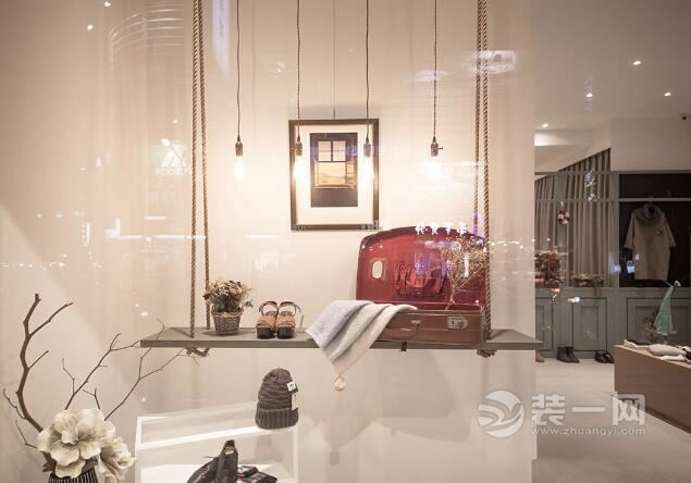 拐角服装店装修设计,衣服店装修简约十几平