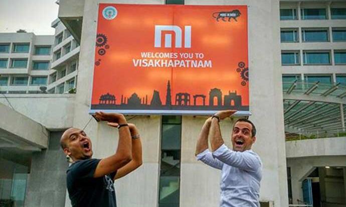 雷军小米高端手机开始对标苹果,雷军爆料小米手机