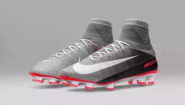 他们都穿什么篮球鞋,他们穿着什么用英语怎么说