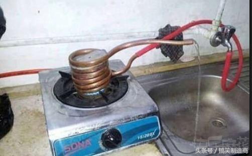 野生黄鳝会咬人吗,黄鳝怎么抓不咬人