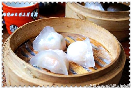 水晶虾饺球怎么做,虾滑水晶虾饺的做法