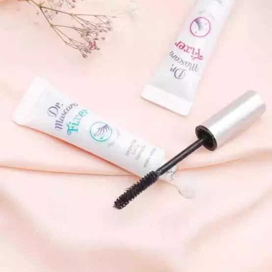 口红不过50元,与阿玛尼烂番茄色相似的口红