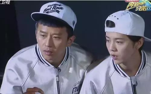 请给我一个不爱你的理由幽默回答,请给我一个不爱我的理由dj田一龙