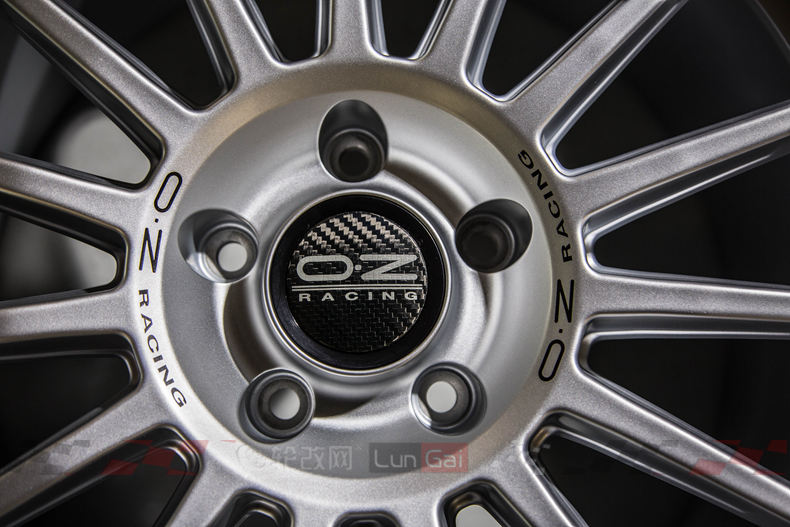 ozsuperturismolm轮毂评测,ozsuperturismogt轮毂