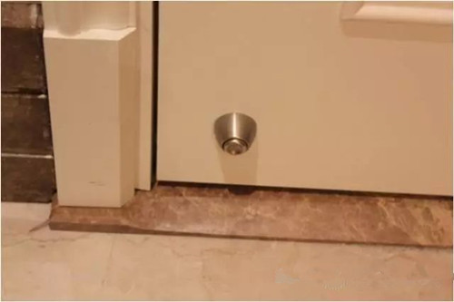 卫生间门槛石怎么预防渗水,卫生间门槛石渗水门框需要拆除吗