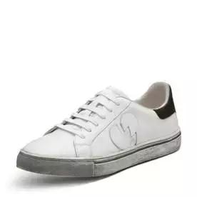 「明星情侣款」走到哪都是“甜蜜发射器”