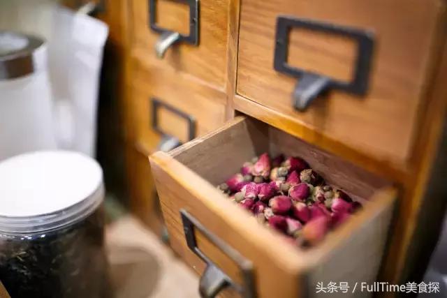 如果你还有梦，就请像她们一样！内含不限量免费吃！