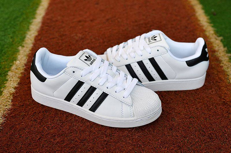 杨幂唐嫣黑白西装,杨幂唐嫣的搭配你也能get