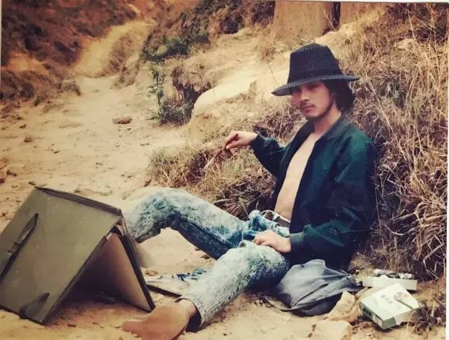 太多人读得懂风花雪月,读懂风花雪月却走不出沧海桑田