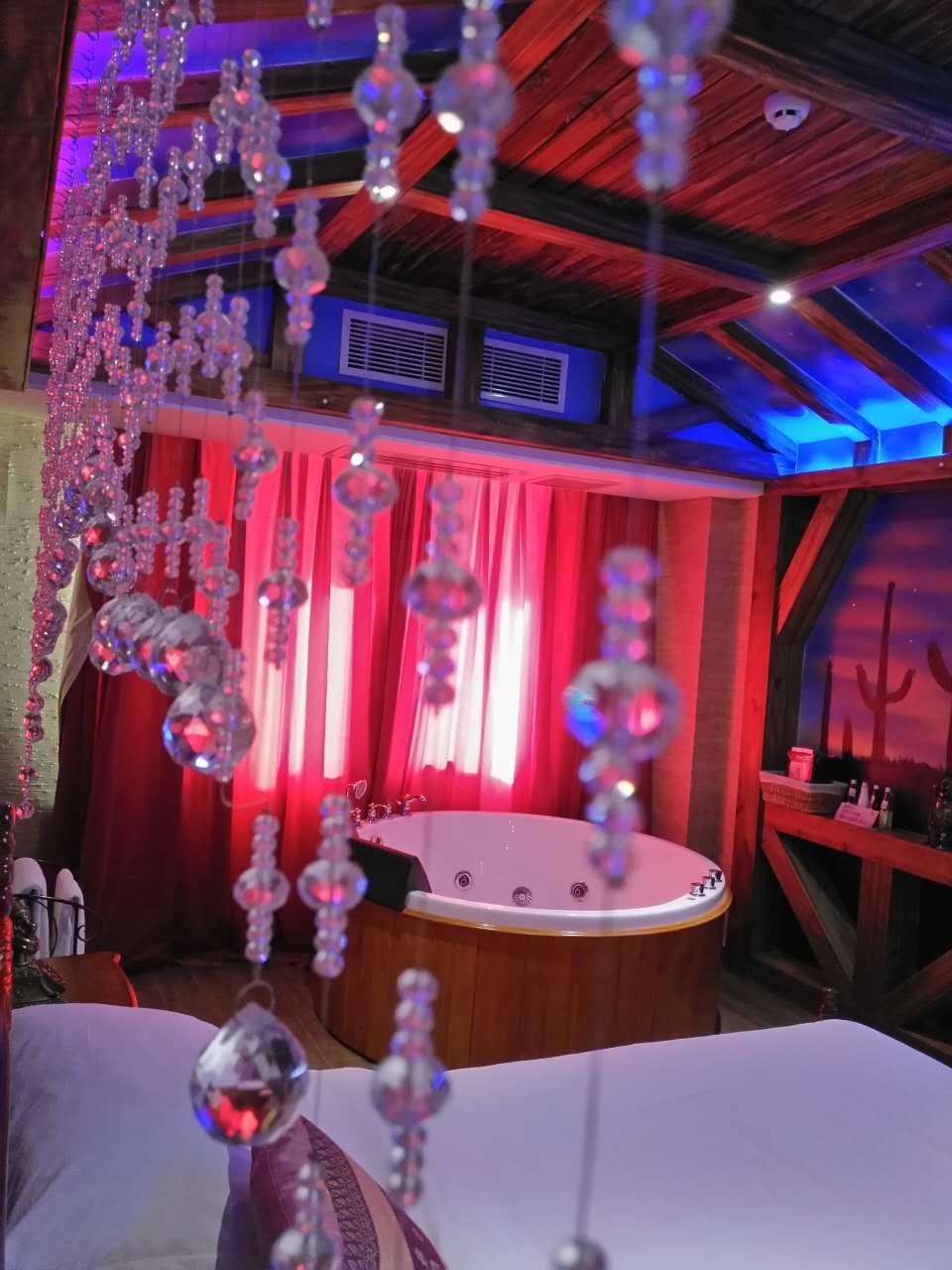 邂逅橘色夏天，让我吻你最后一次的温柔，再去三亚天荒地老