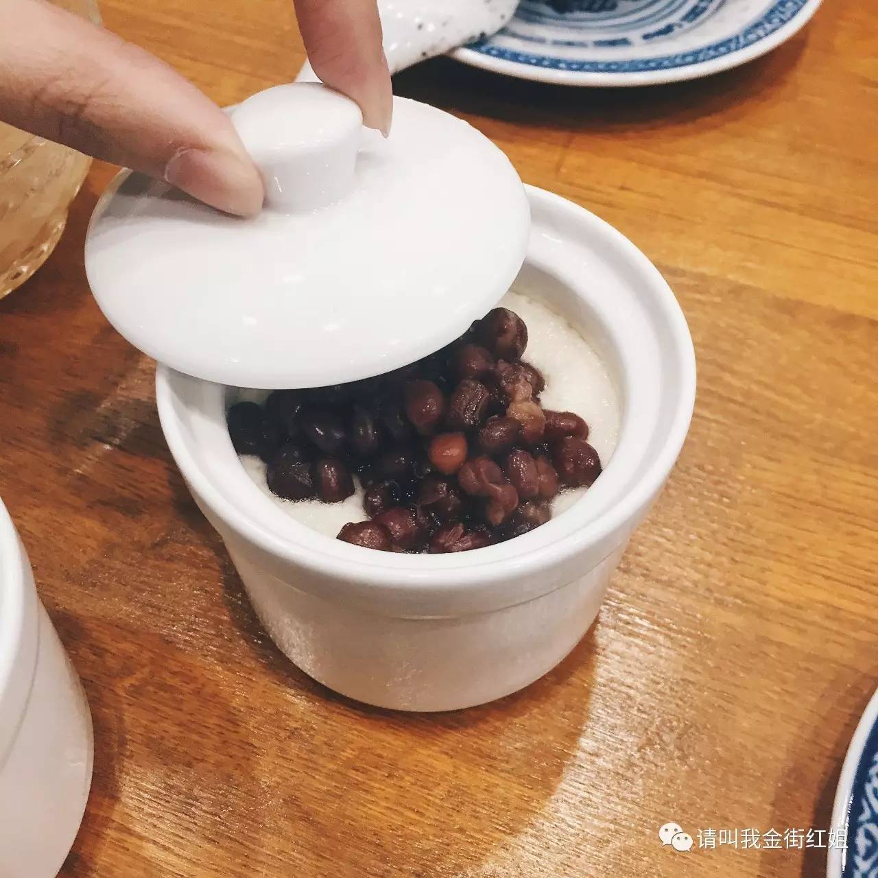 丹东有一条街特别出名,糖水店丹东