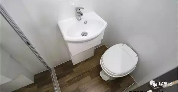 瑞莱克斯拖挂房车配置表,江苏瑞莱克斯拖挂房车