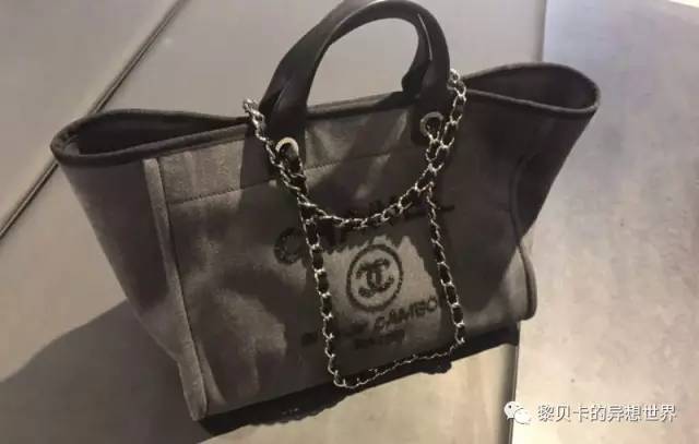 不想出门一出门就烦,不想出去但一出去就很嗨