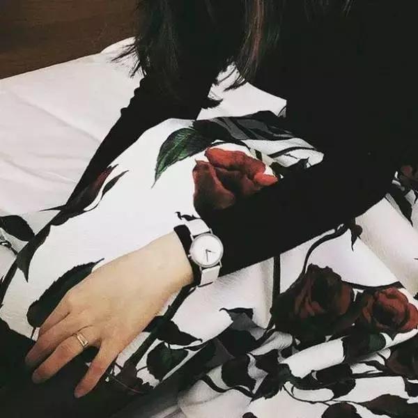 小众品牌比较保值的手表,带闹钟手表推荐平价小众