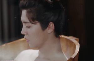 羞!鹿晗泡澡很妖艳,你居然没看?