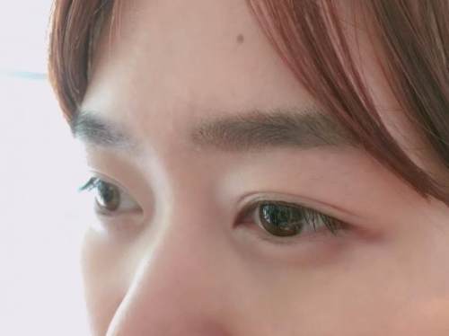 睫毛膏浓密纤长测评,kissme睫毛膏纤长还是浓密好用