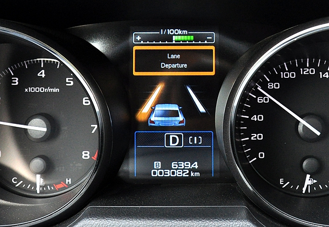 二手斯巴鲁傲虎是中型suv,体验全新斯巴鲁BRZ