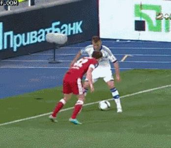 足球搞笑gif,足球十大搞笑进球动图最新