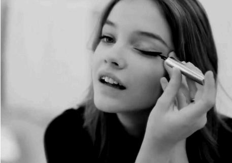 手残要怎么画眼线,手残到底怎么画眼线