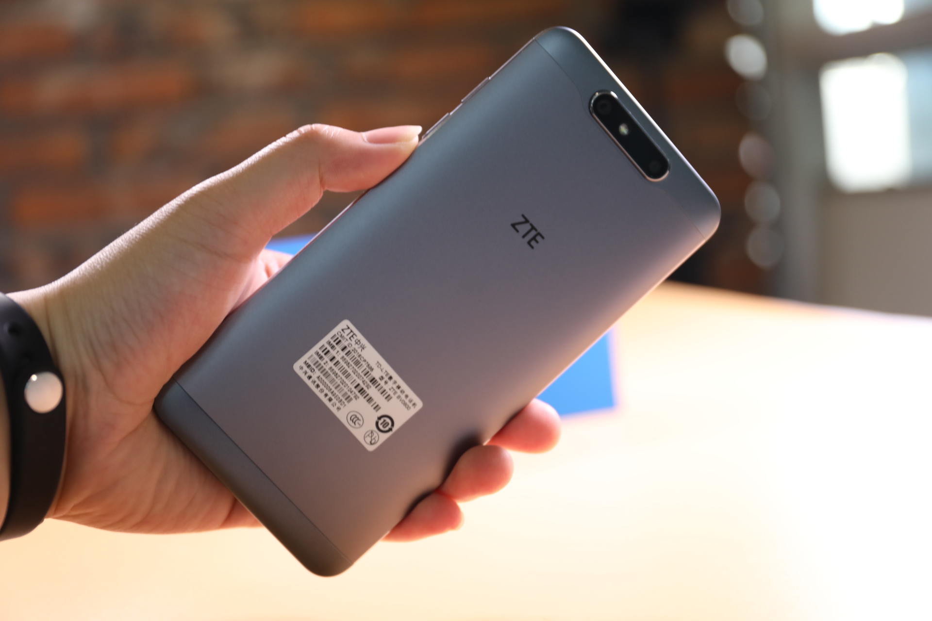 中兴v8pro深度测评,中兴v8