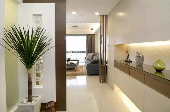 阳台对阳台是穿堂煞吗,阳台装推拉门可以挡穿堂煞