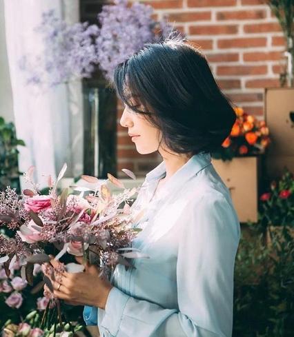 比较潮的花店名,2021最流行的花店名