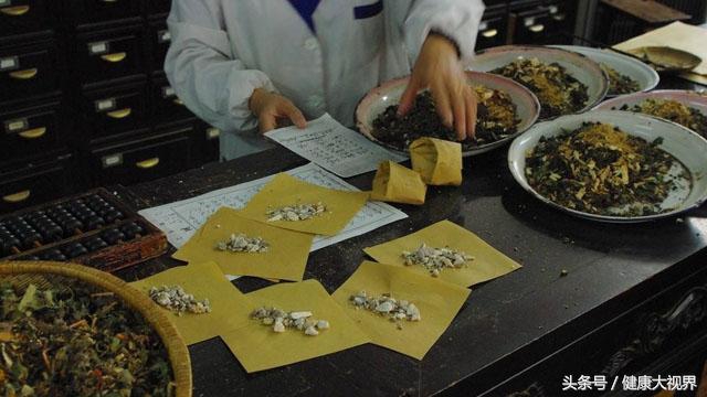 慢性胃炎的折磨,千古第一奇方治胃病