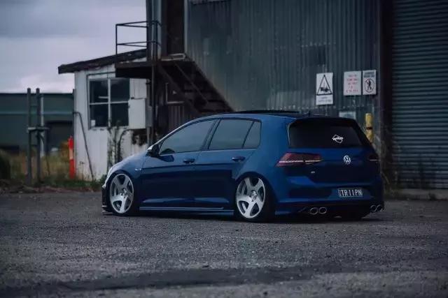 本想把EVO卖掉跳出改装坑，买了高尔夫7R后却又重新“吸毒”