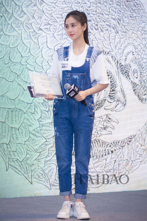 angelababy美少女战士照片,辣妈打扮成少女