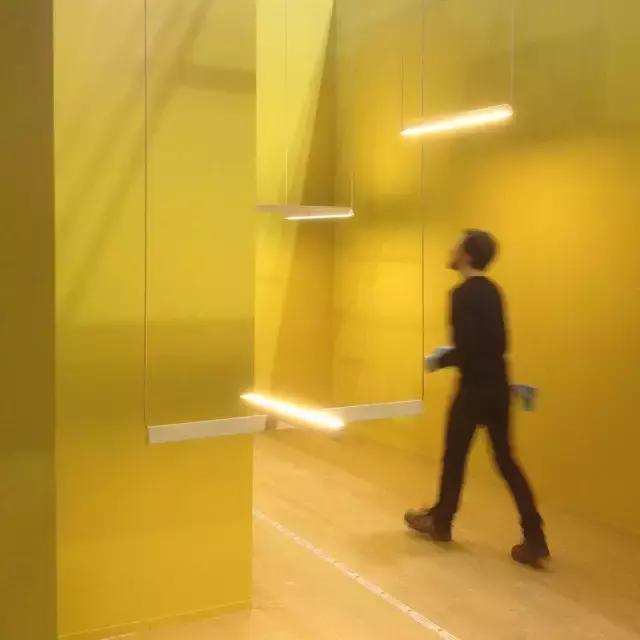 等灯等灯｜这届米兰设计周上的十盏好灯，还行还行