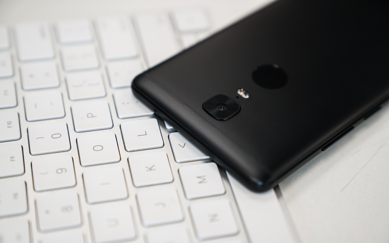 金立m6splus与金立m6plus的区别,金立m6splus指纹失灵