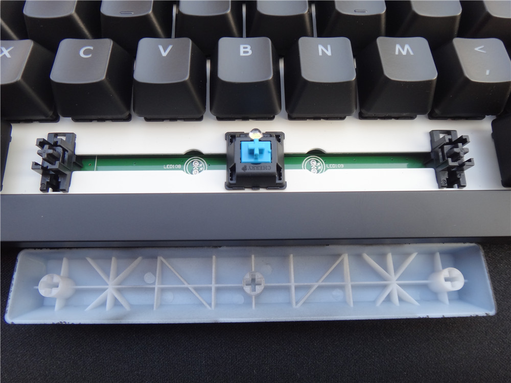 酷冷至尊键盘烈焰枪测评,酷冷至尊烈焰枪键盘键位图