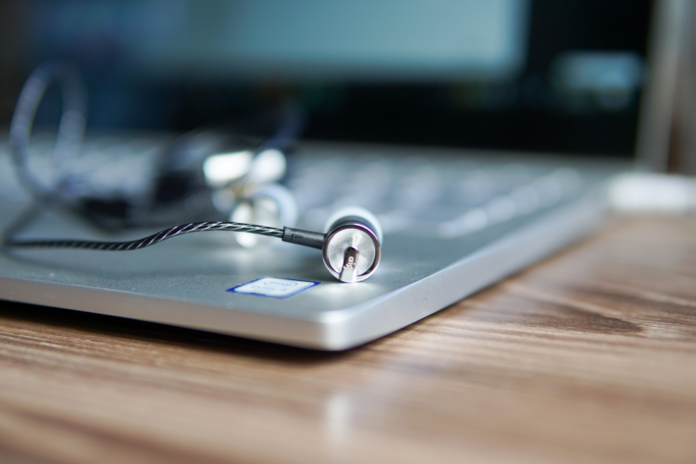 爱国者蓝牙耳机a6,爱国者a680