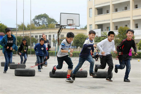 安州区迎新小学足球队全国第二,安州区迎新小学足球