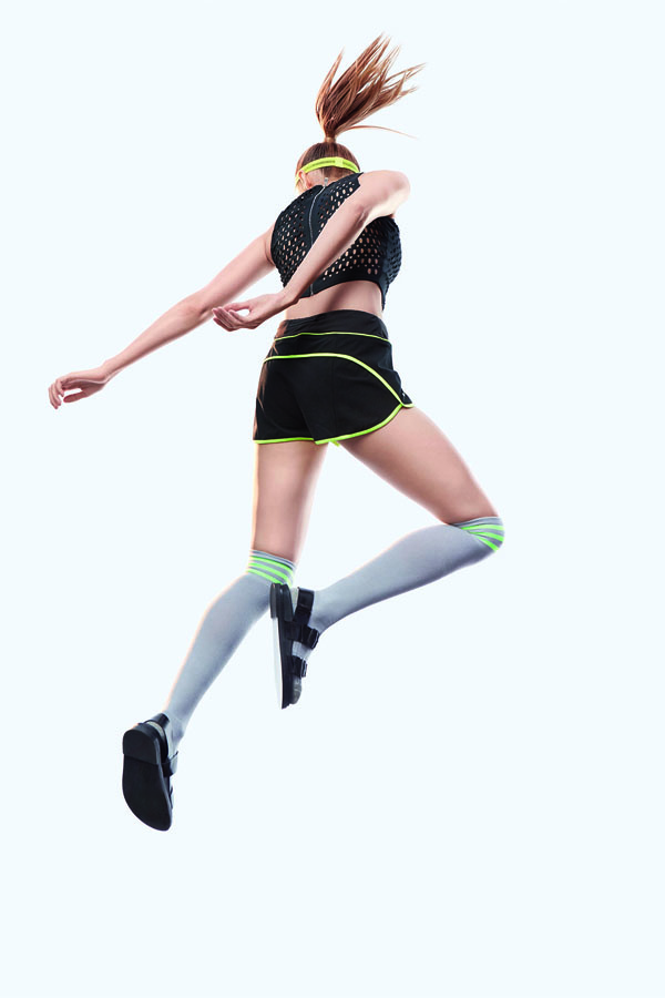 UR2017轻sportyStyle全新发售演绎Athleisure搭配