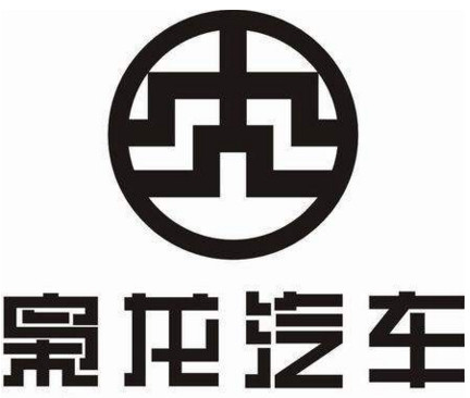 车标有点像保时捷的越野车,有点像倒三角形车标的越野车