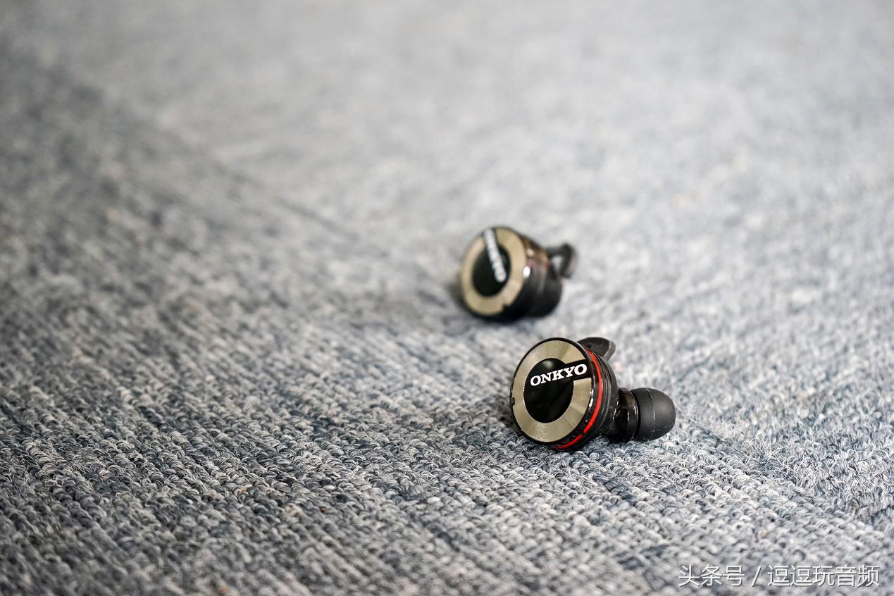 安桥w800bt蓝牙耳机价格,安桥w800bt耳机好吗