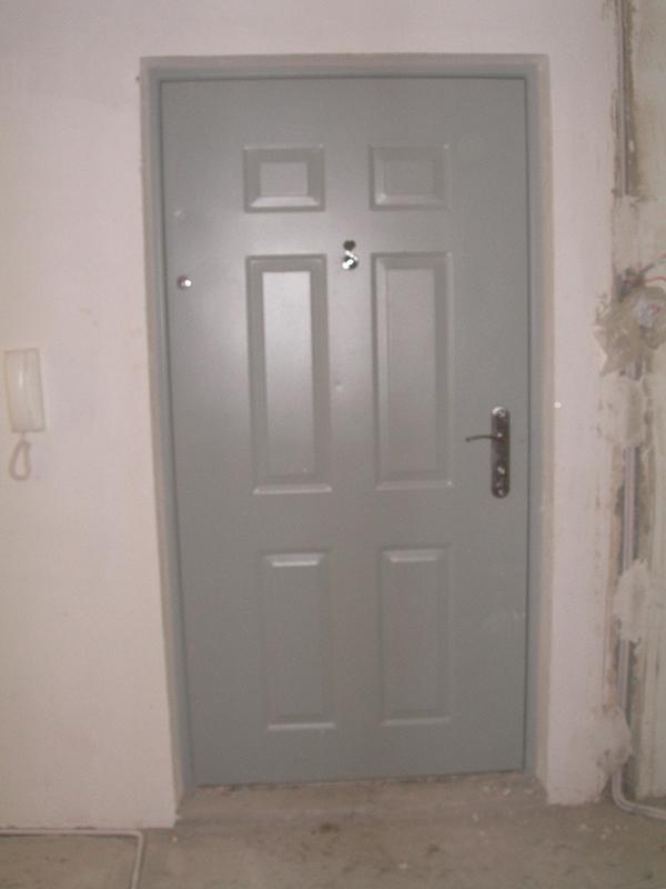 开发商带的防盗门太垃圾,开发商安装的防盗门要不要换掉