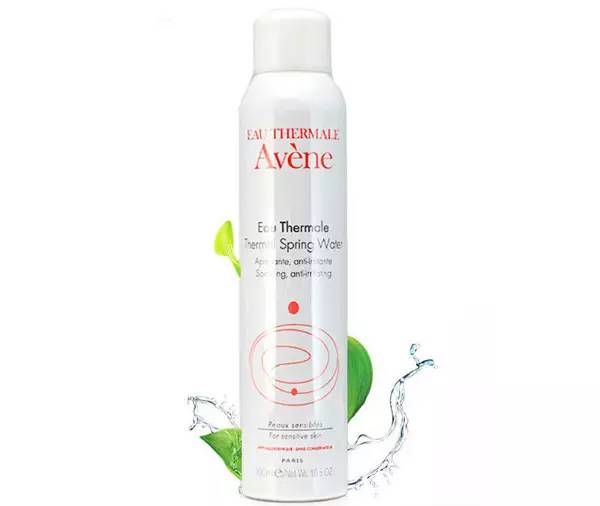 补水喷雾的正确使用手法,补水喷雾的正确使用方法女生必看