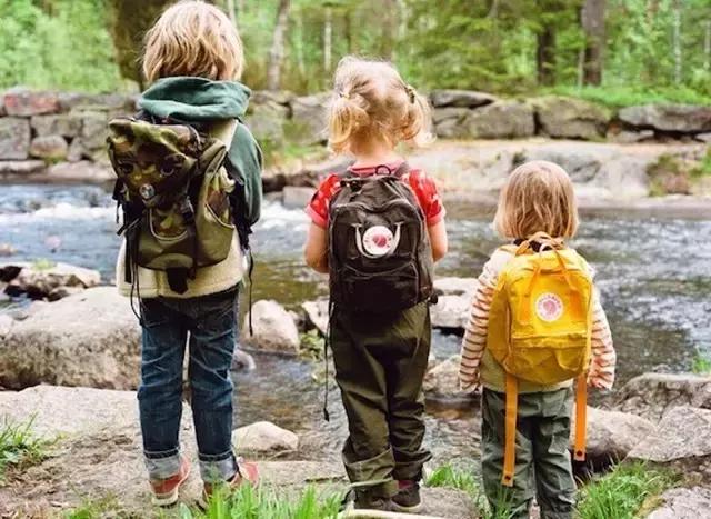 江疏影包包使用视频,宋茜baby宋佳江疏影刘雯