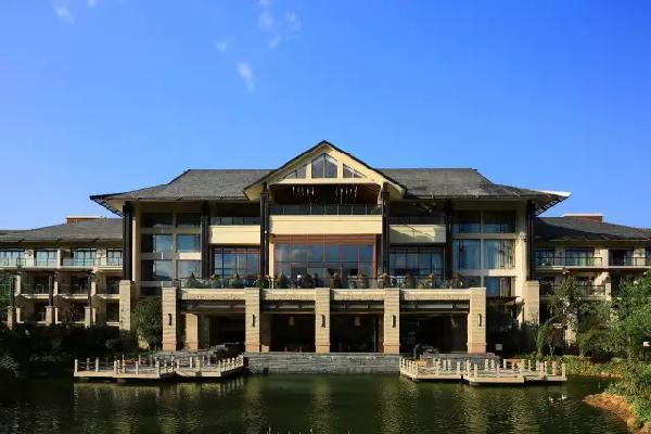 滇池度假区华邑酒店,昆明南亚之门华邑酒店