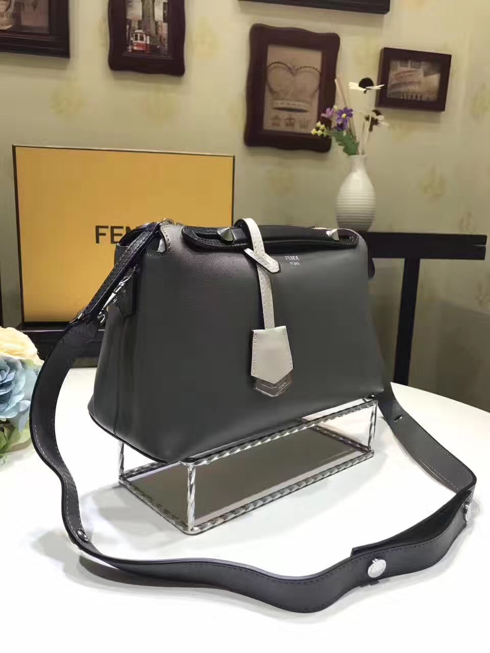 fendi包包最新款,fendi包的经典款