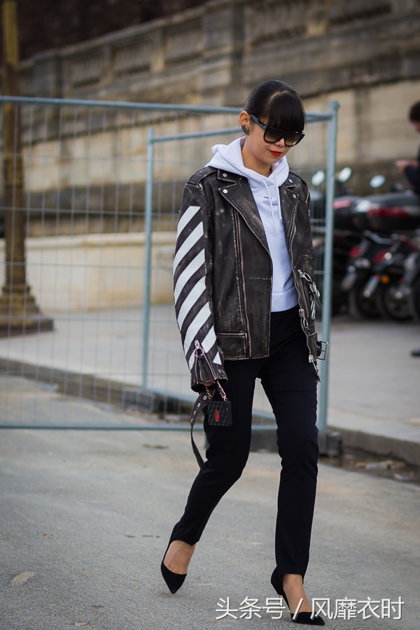 上世纪90年代的经典——脚蹬裤!今季又流行了,你敢穿吗?