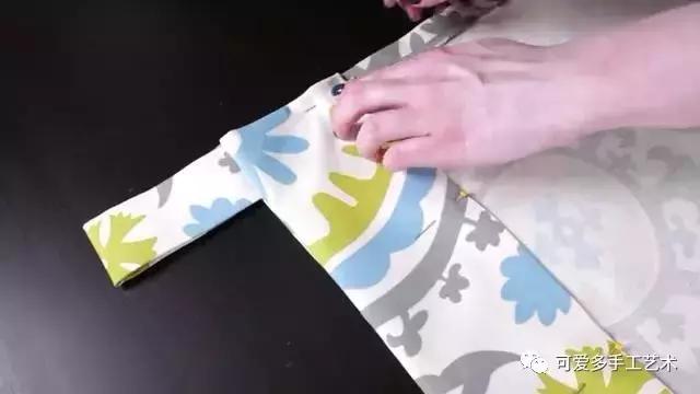 新家窗帘怎么买好看又实用,在家用什么窗帘好看