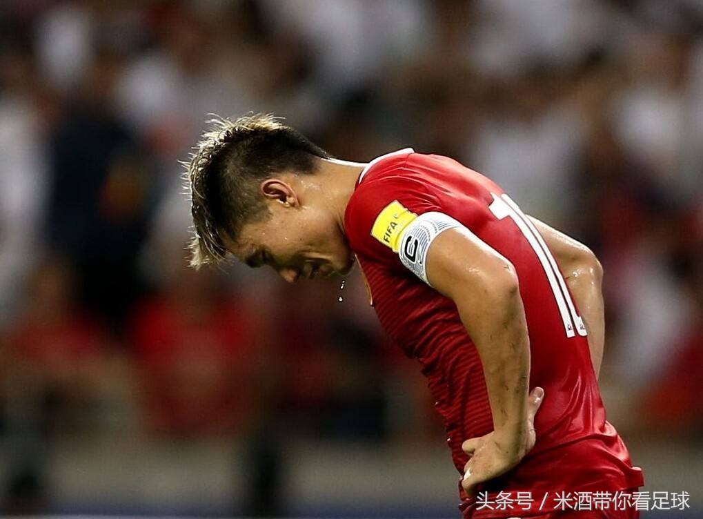 队长袖标蓝色,队长袖标用什么代替