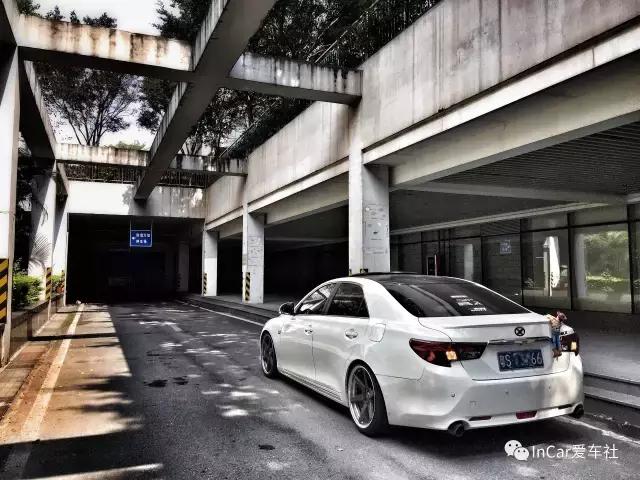 米白锐志星空顶改装案例,10-12年锐志改装案例