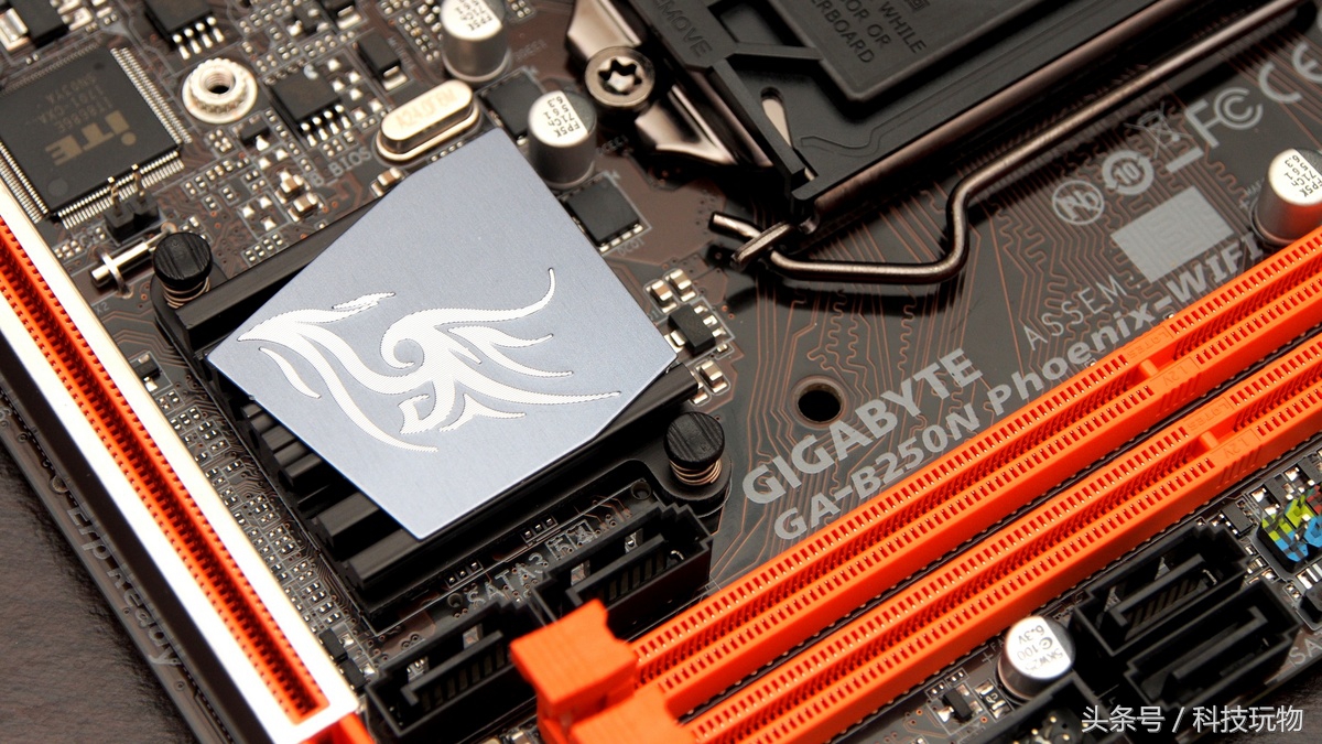 技嘉b450ms2h黑苹果,技嘉b250凤凰版