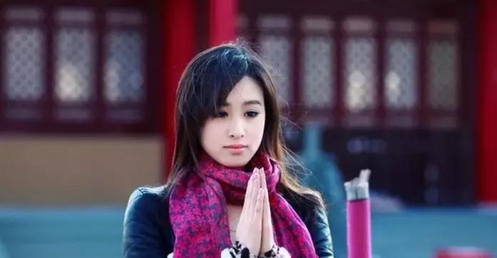 一方一净土一笑一尘缘一念一清净,一方一净土一叶一菩提